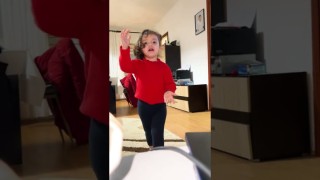 dans Gasca Zurli la 2 ani si 2 luni ... a ram sam sam ... a ram sam sam