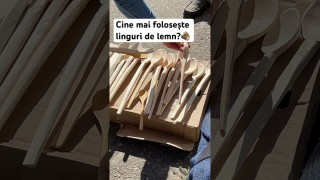 Linguri de lemn de la un domn care le vindea în fața unui supermarket … am cumpărat de la el..