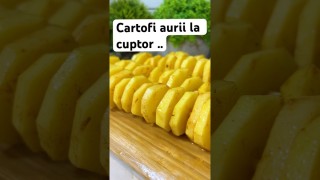 Cartofi aurii la cuptor …