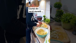 Ciorbă din varză murată cu afumături …